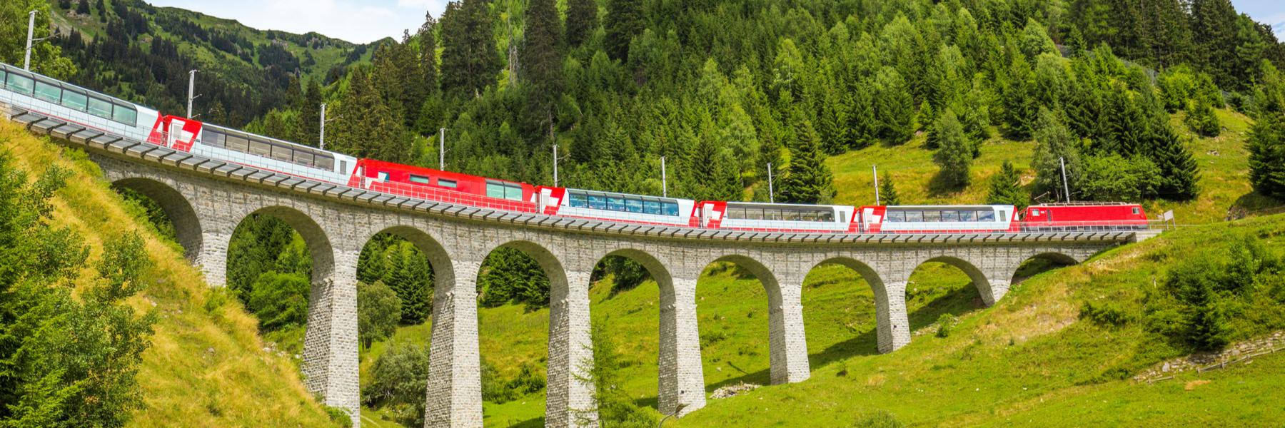 30 destinations pour réserver un voyage en train en 2025